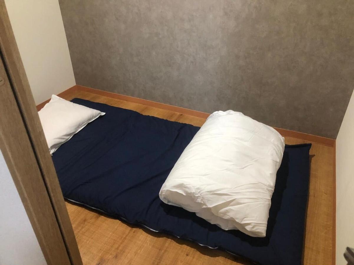 Ferienwohnung Oyado Gorilla Annex Ōsaka Exterior foto